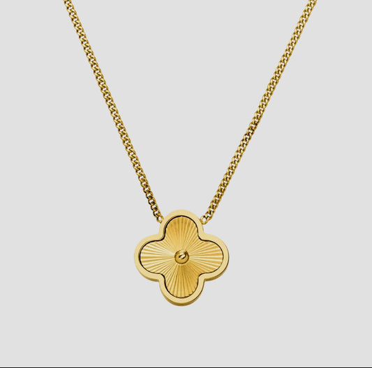 Shine Clover Halskæde – 18K Forgyldt m. Kløvervedhæng
