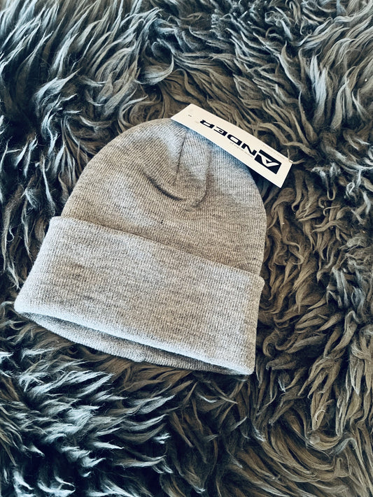 Klassisk unisex beanie “Softy” – grå