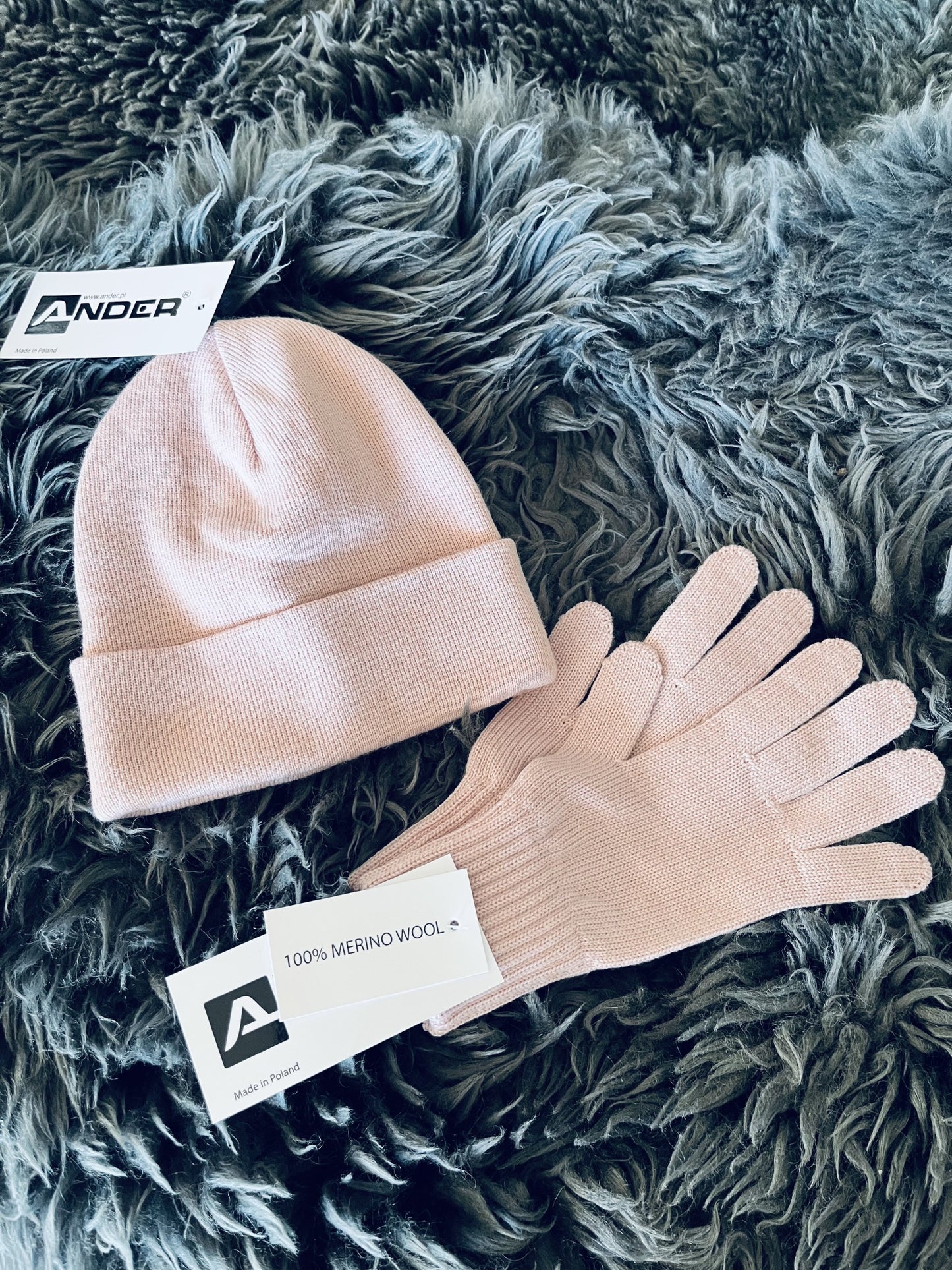 Juleavesæt – Rosa Hue i Akryl & Handsker i 100% Merinould