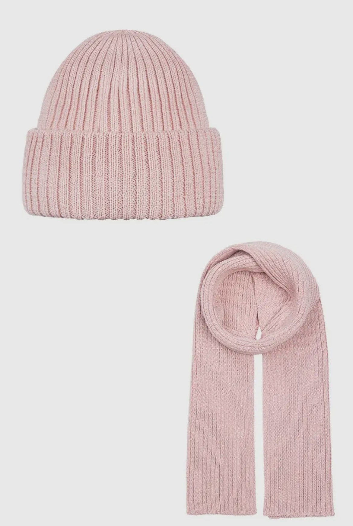 Hue og halstørklæde i 100% merinould – fås i beige og lyserød