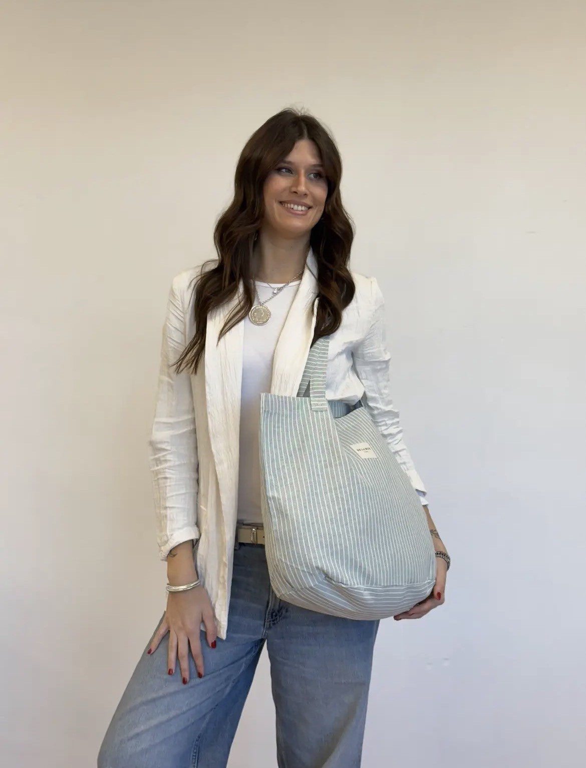 Tote bag i vævet stof – aqua grøn/blå striber (Stor) | De La Mur